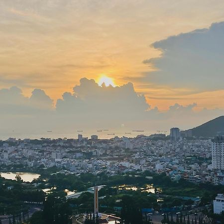 Lux Condotel - The Song Vung Tau Exterior photo