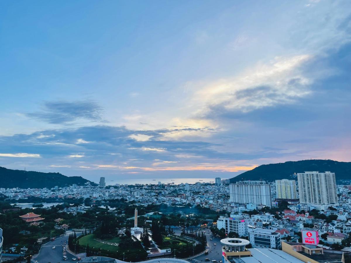 Lux Condotel - The Song Vung Tau Exterior photo