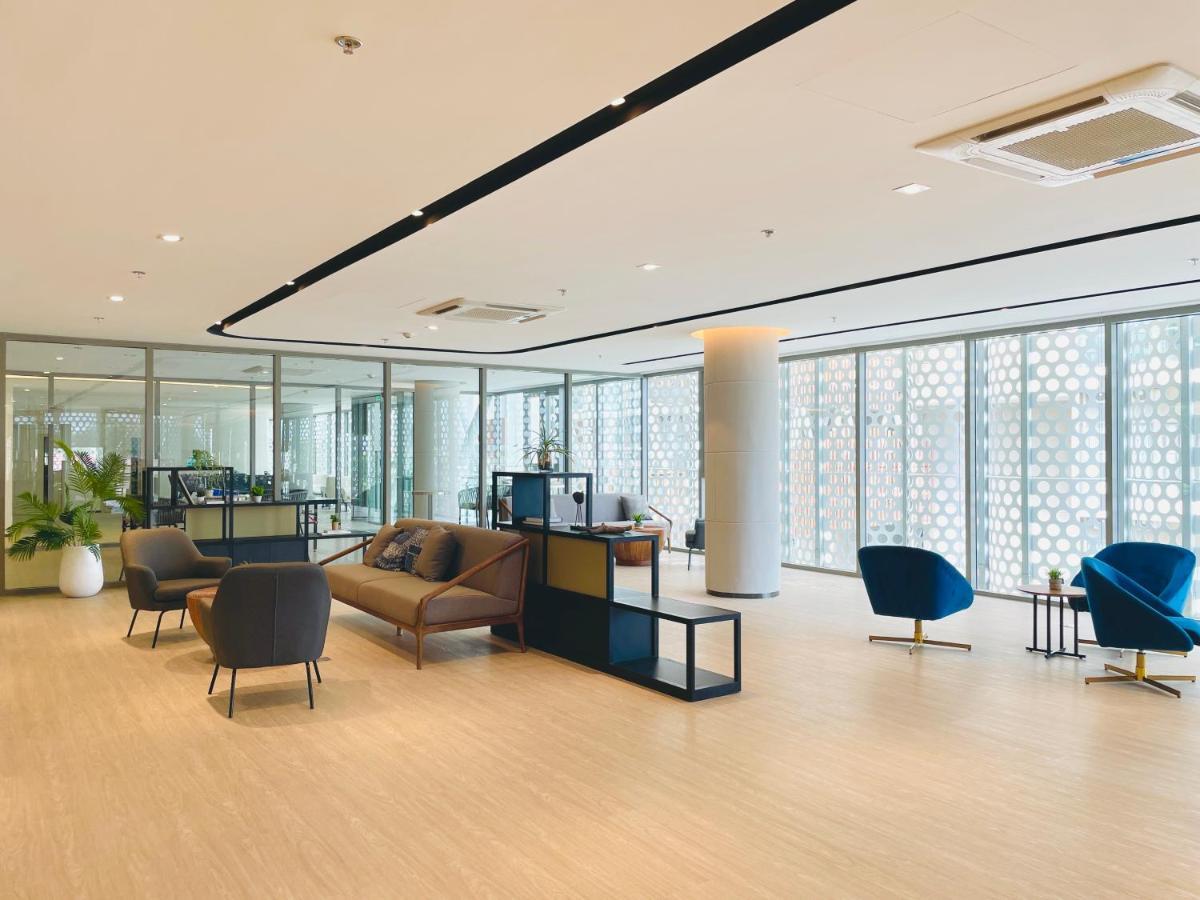 Lux Condotel - The Song Vung Tau Exterior photo