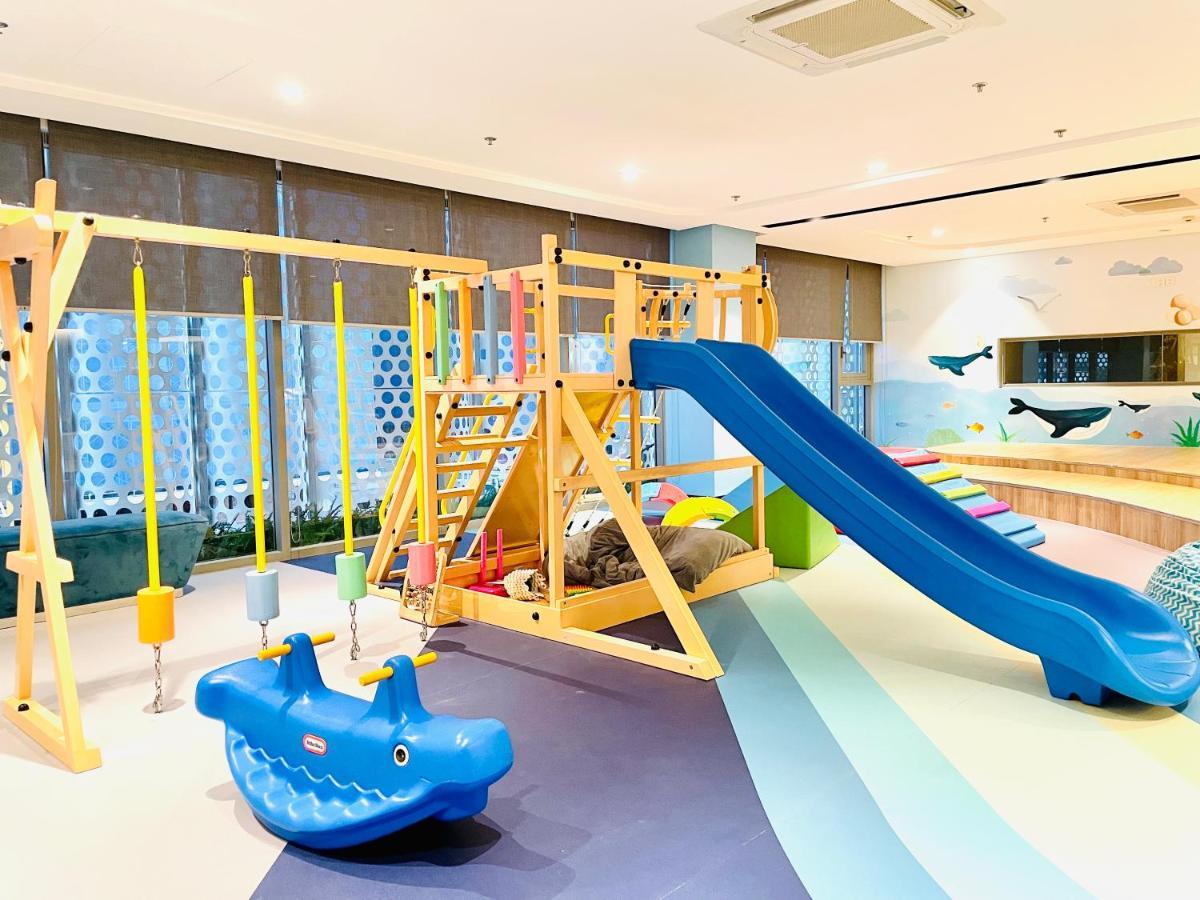 Lux Condotel - The Song Vung Tau Exterior photo